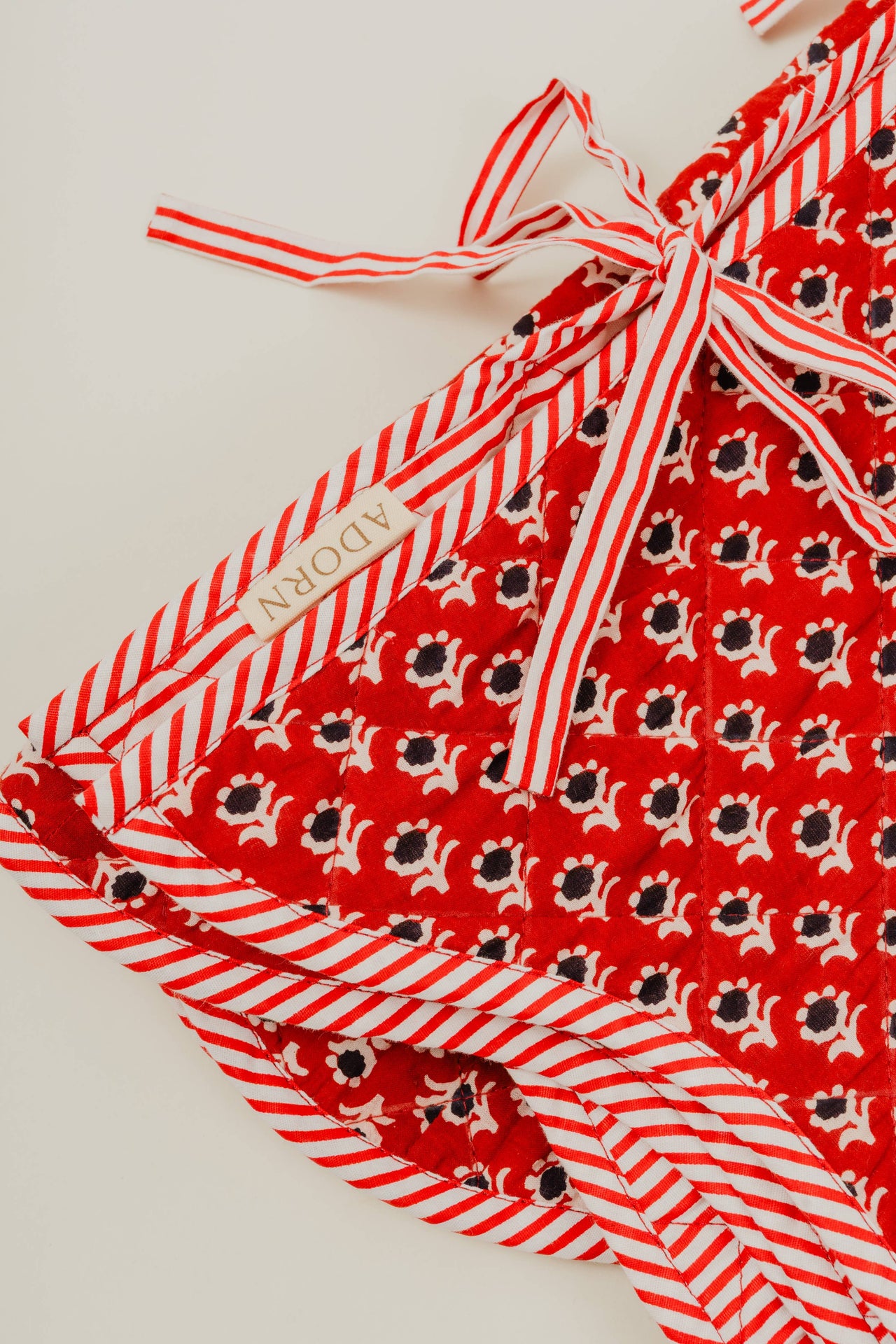 Vintage Noel Tree Skirt