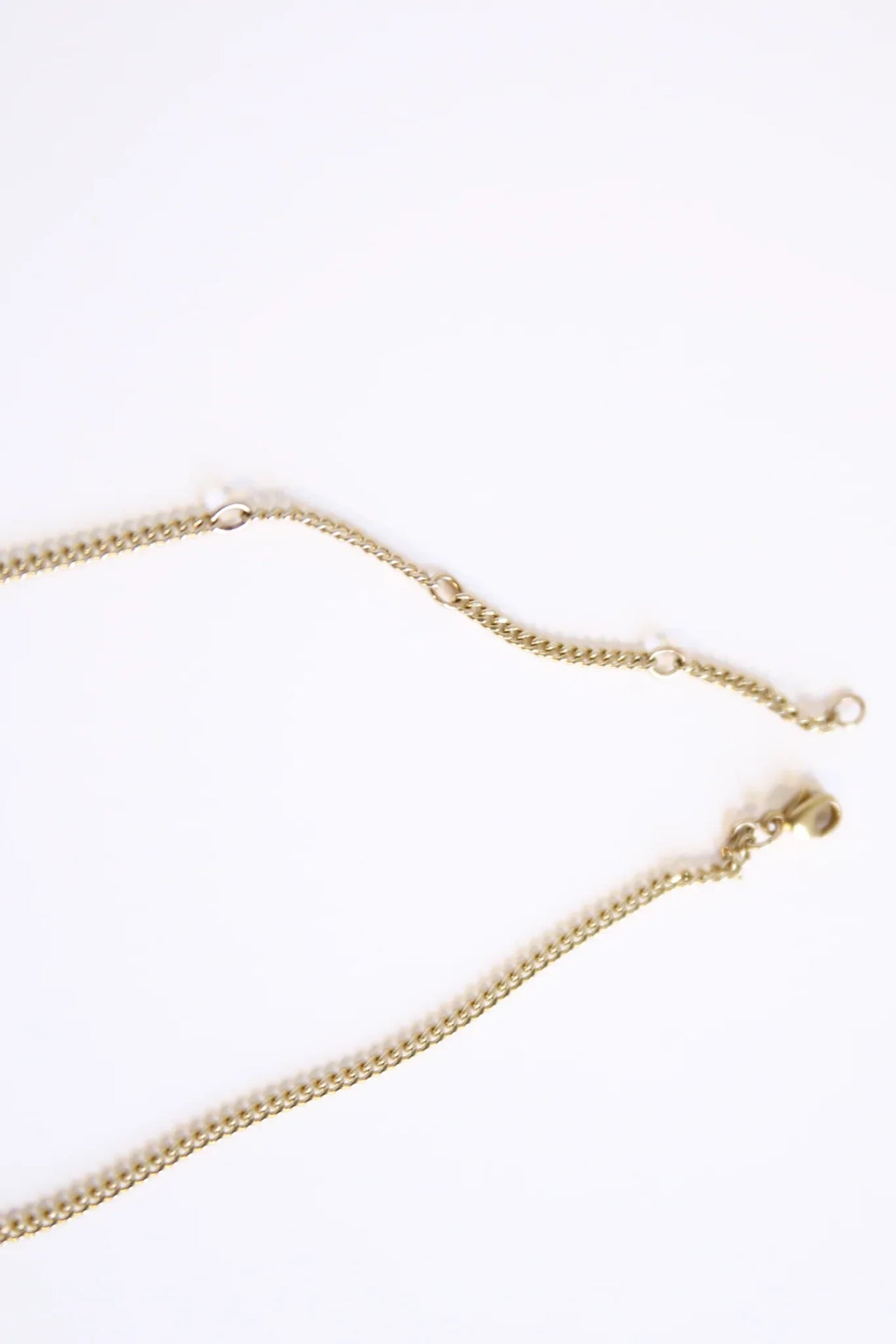 Cross Curb Chain Necklace