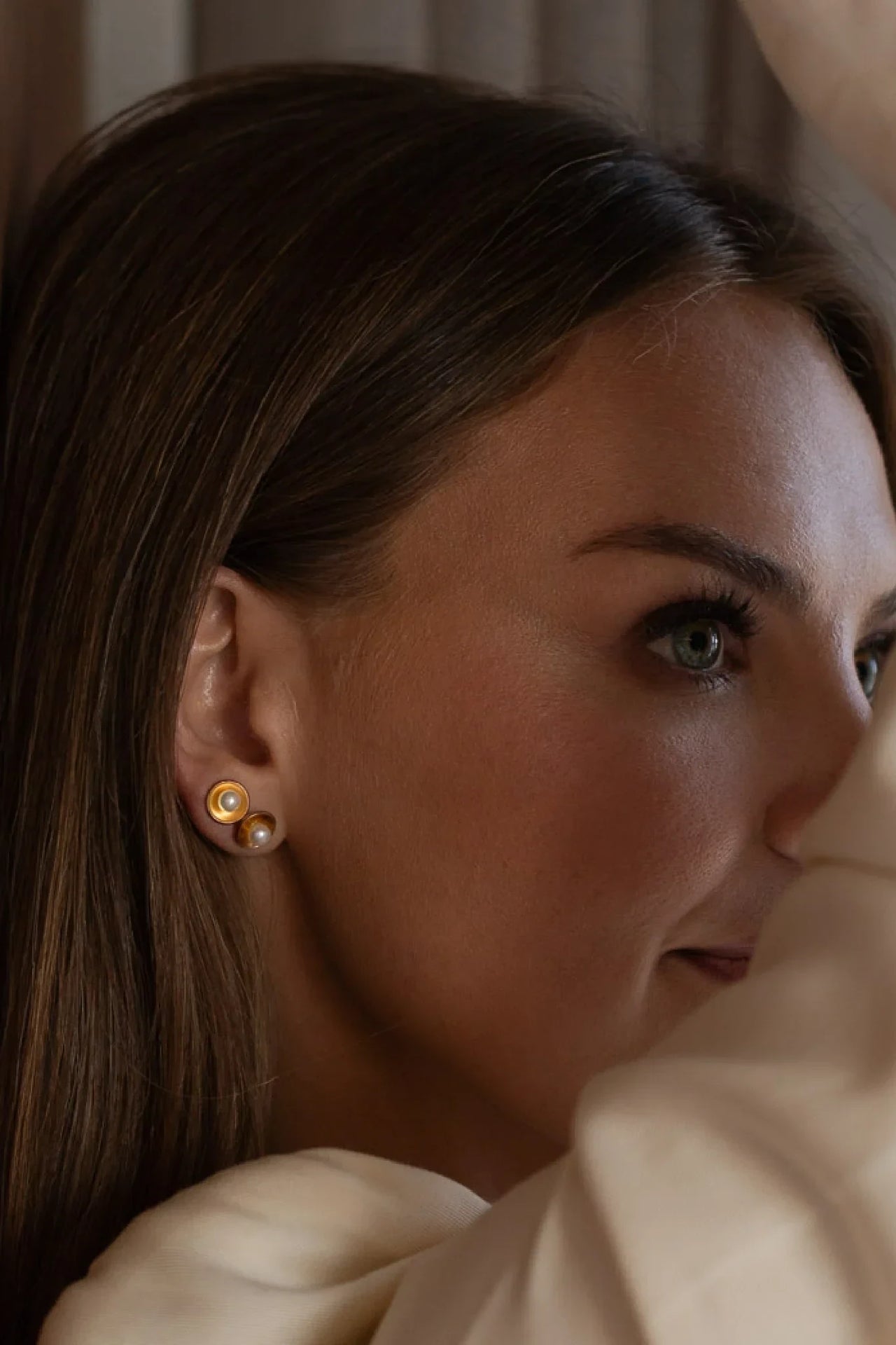 Emma Pearl Dish Studs