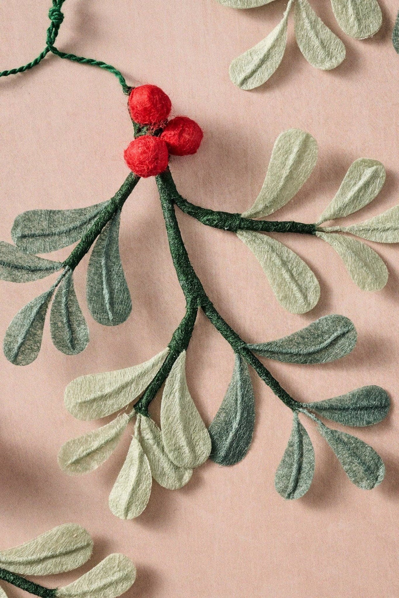 Ullasa Holly Silk Paper Garland