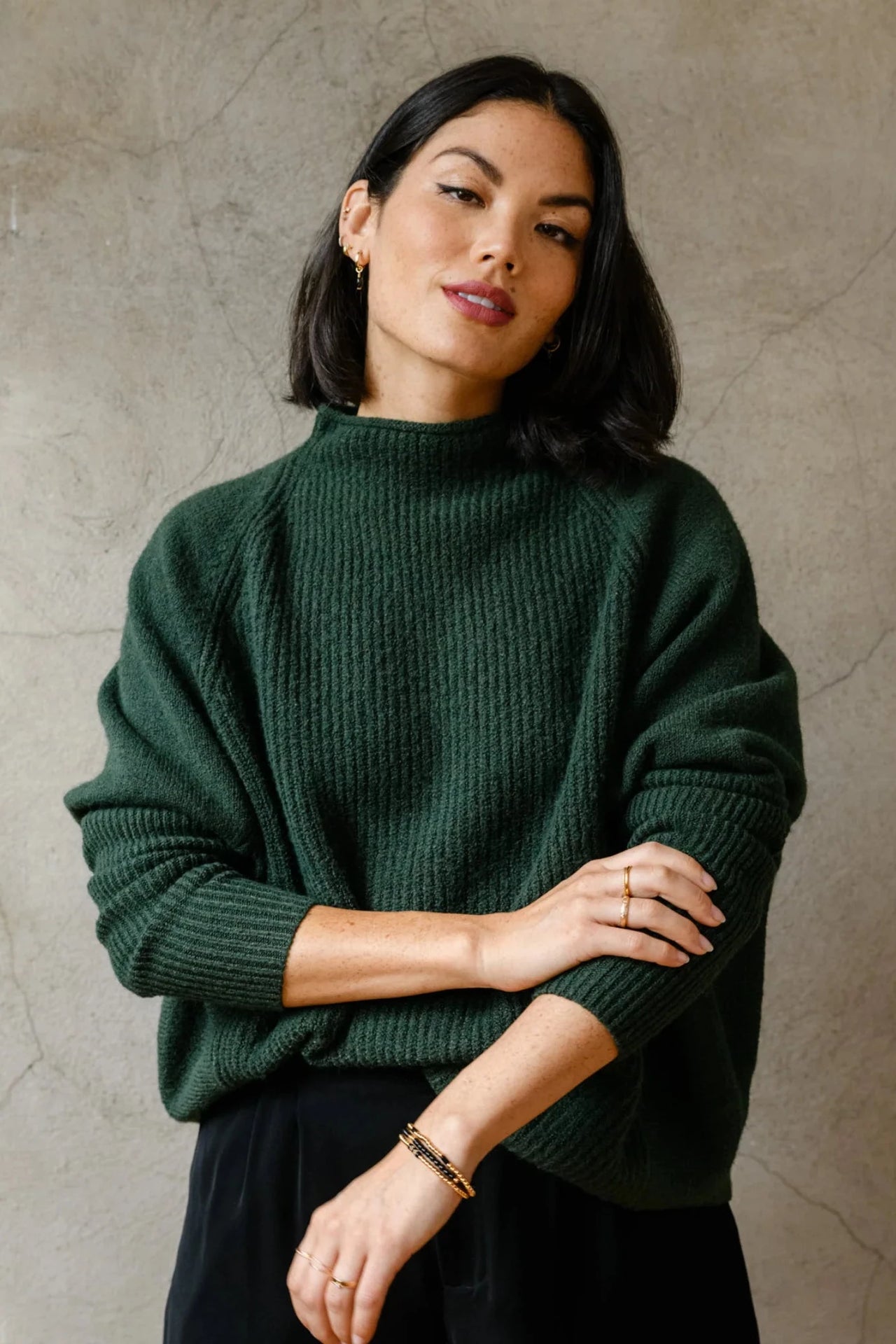 Slouchy sweater deals