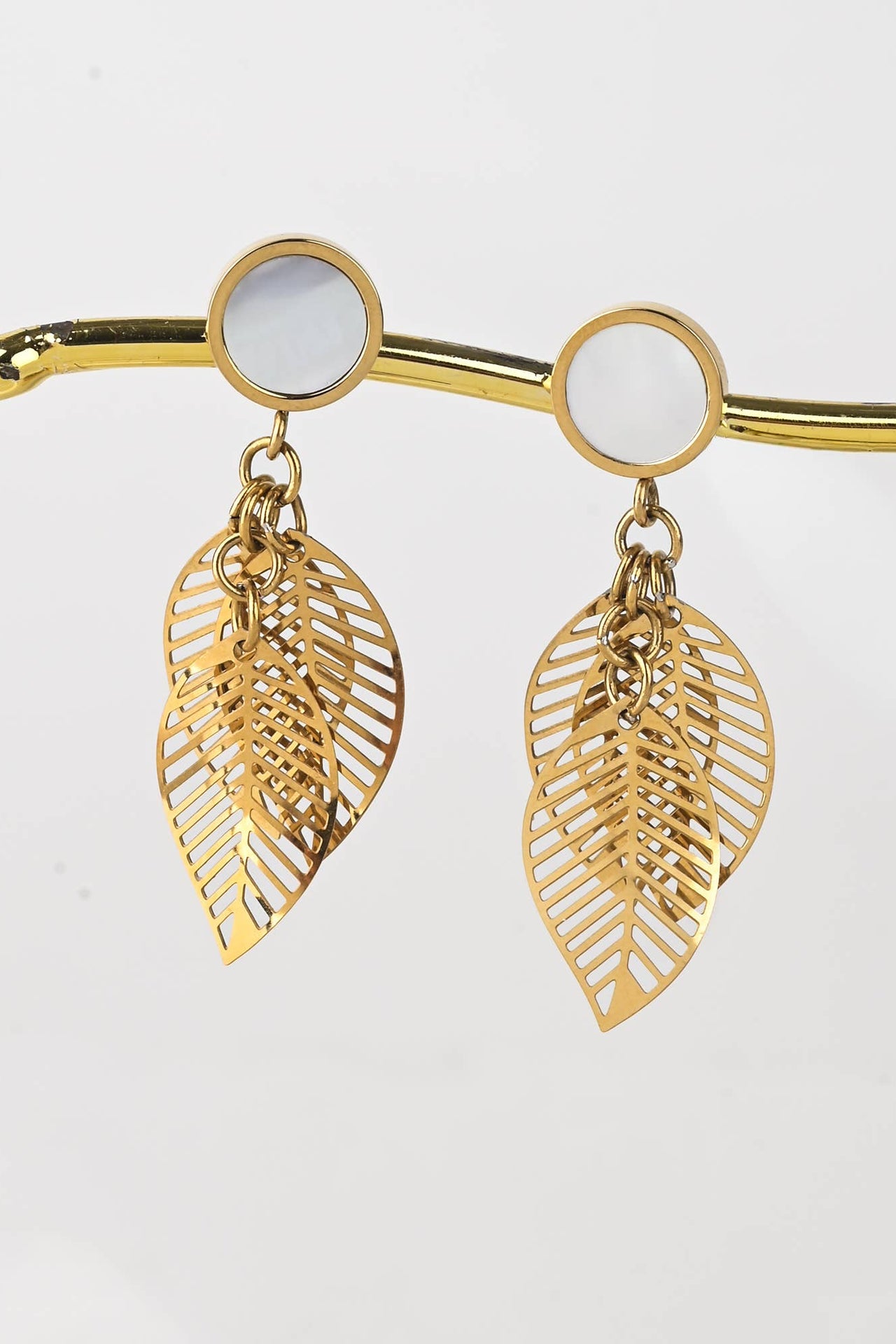 Laurel Bay Pearl Earrings