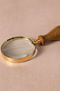 Thumbnail for Pakadana Magnifying Glass