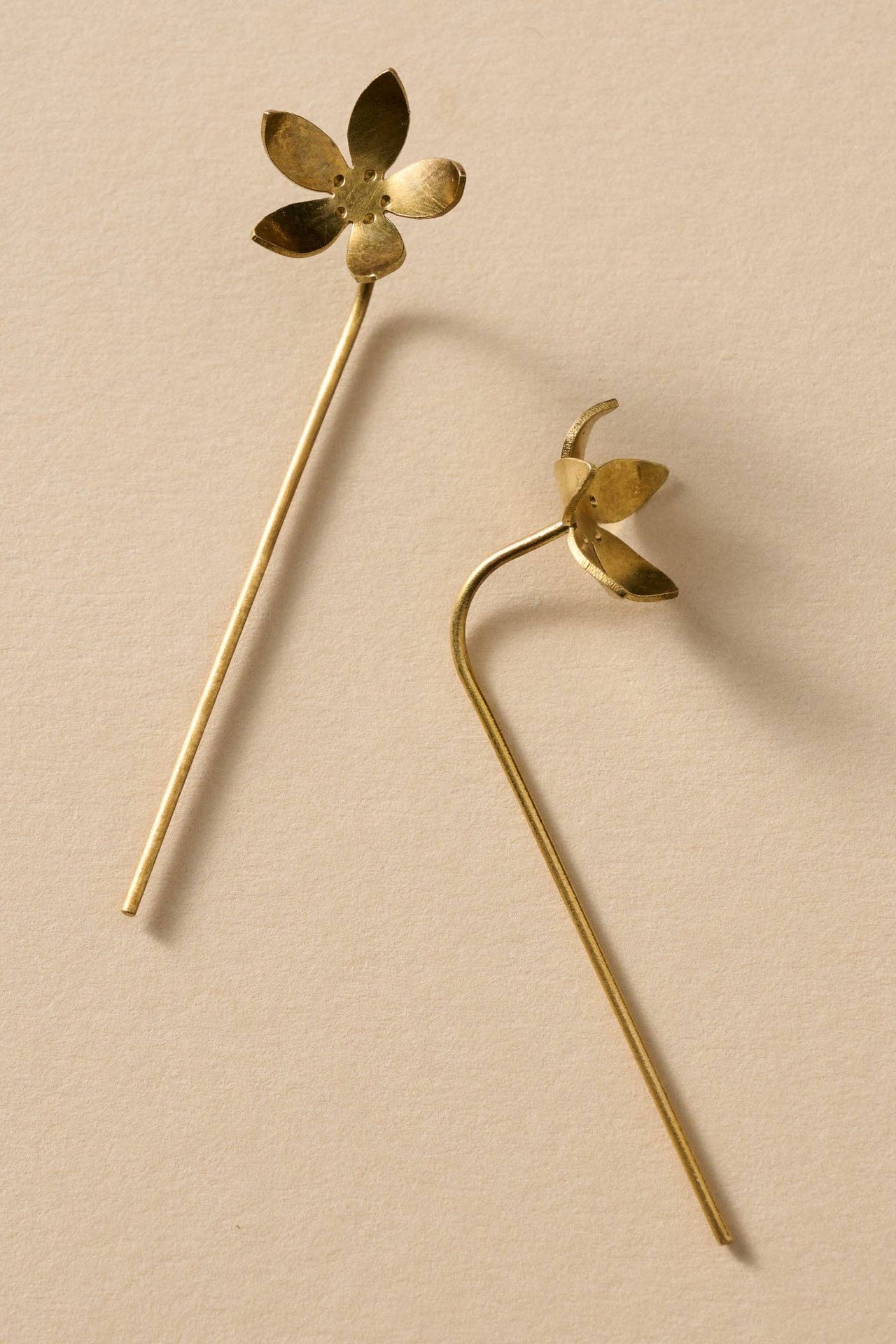 Malli Floral Threader Earrings
