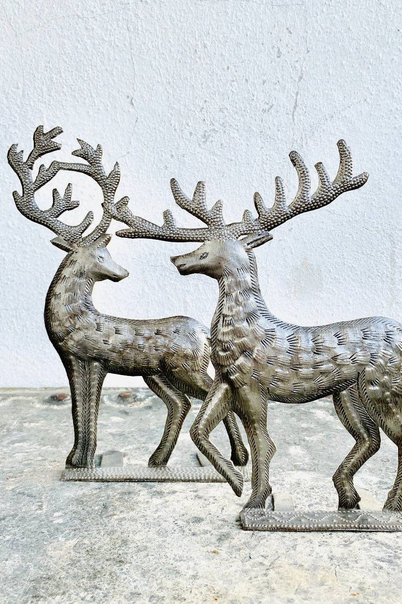 Pair of Standing Reindeer