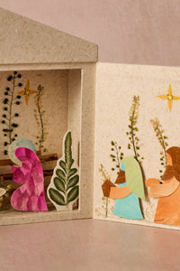 Thumbnail for Pasko Pressed Flower Retablo Nativity