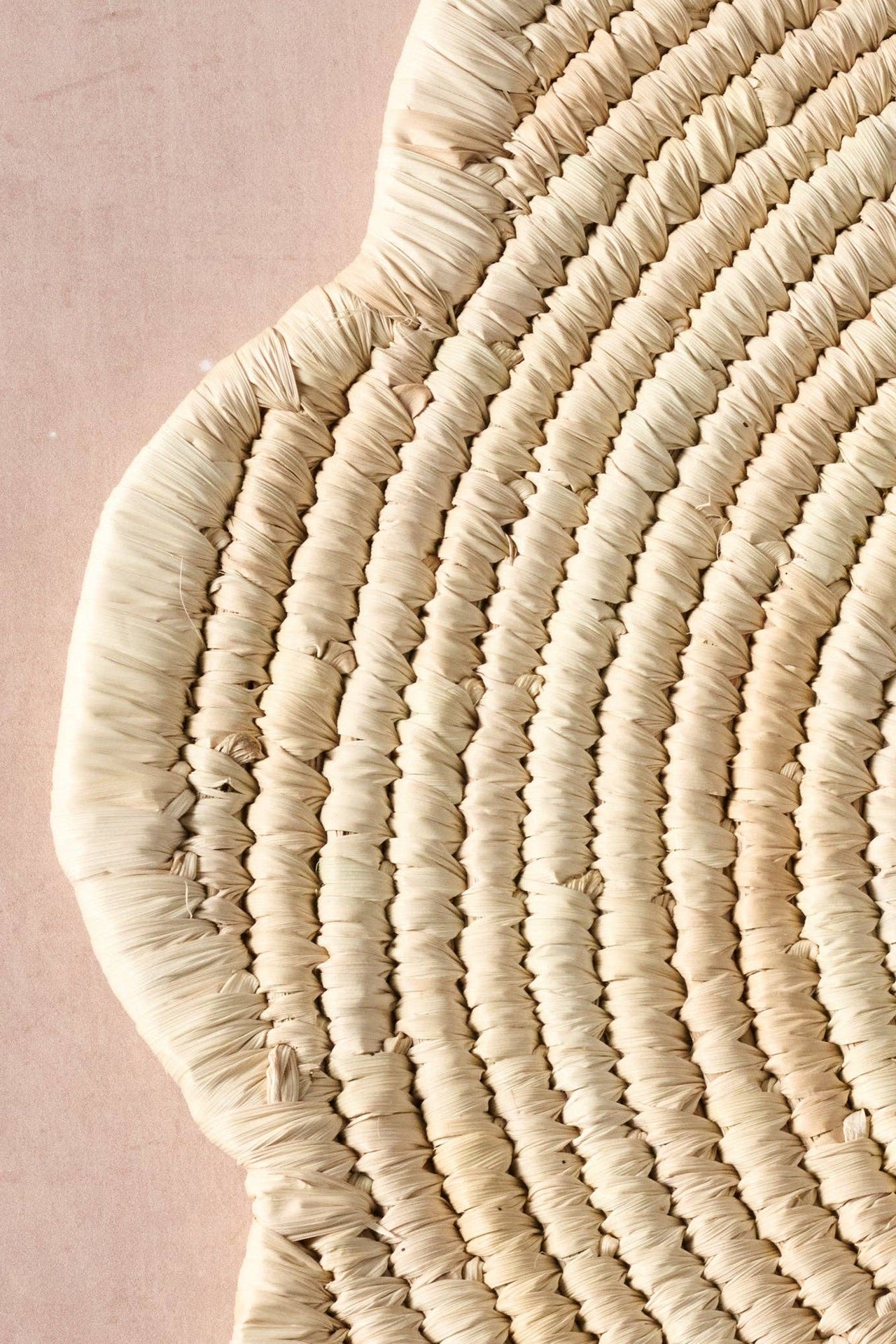 Seba Scalloped Palm Leaf Pieces