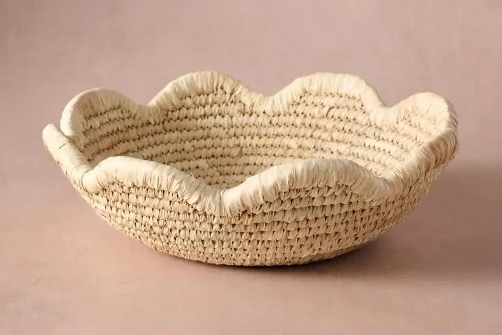 Seba Scalloped Palm Leaf Pieces