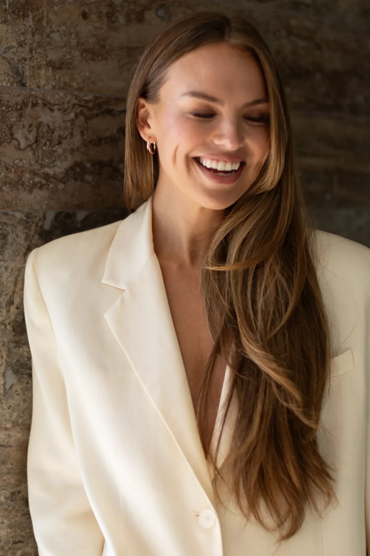 Tully Hoops: Two-Tone