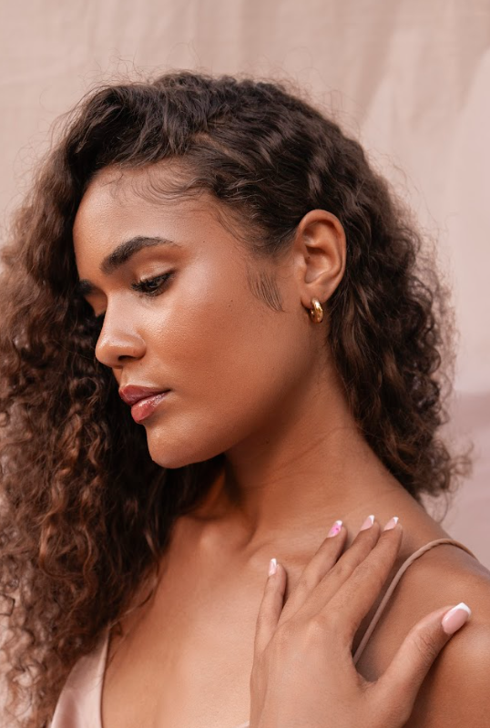 Zuri Huggie Hoops