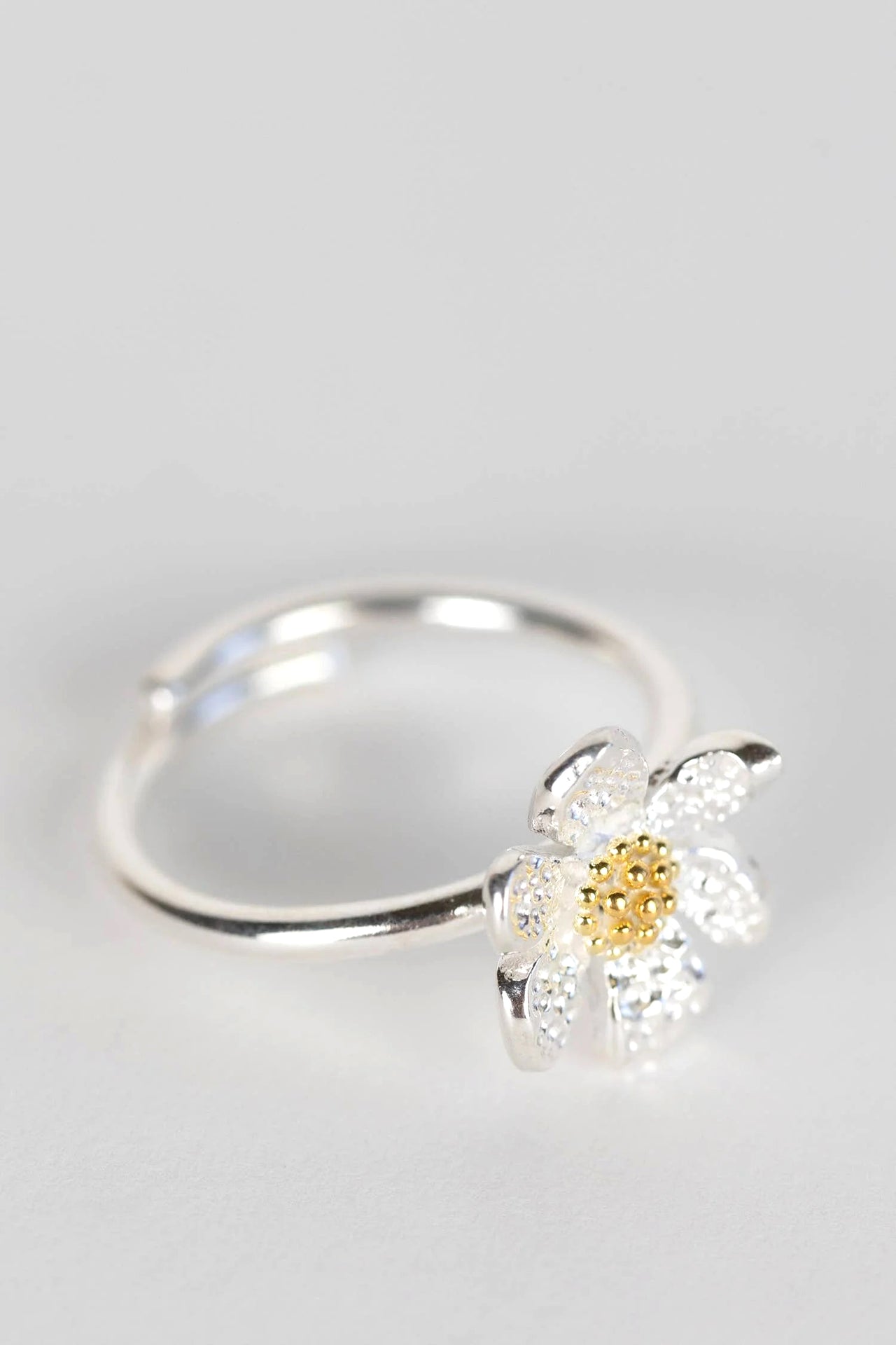 Silver Flower Ring