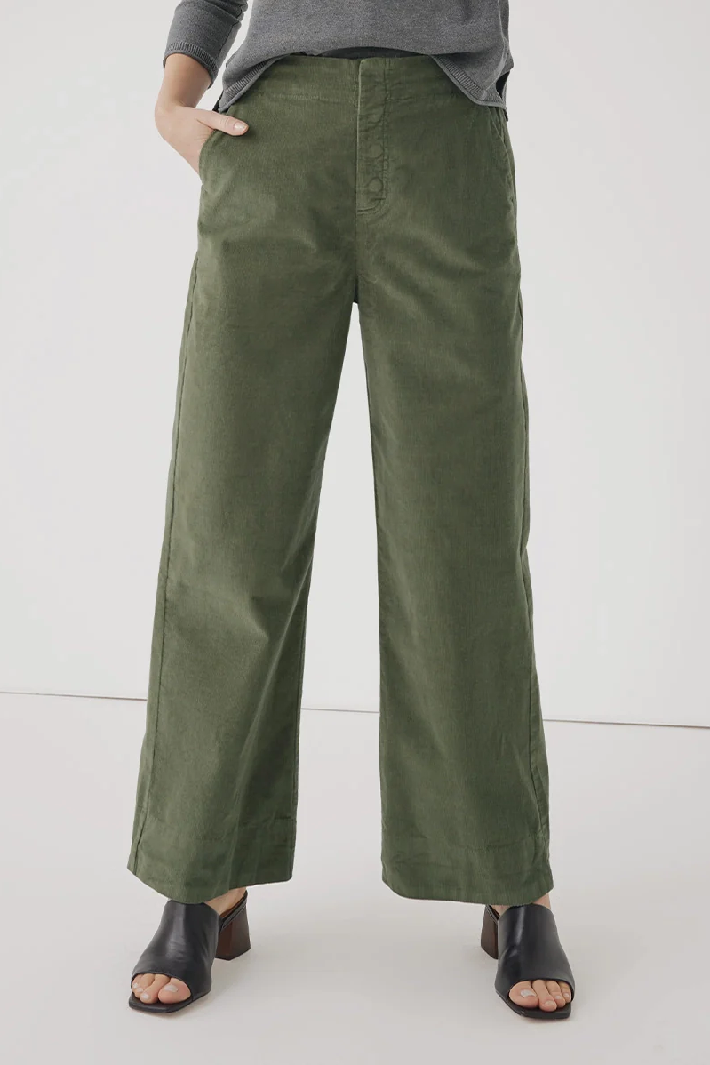 Modern Corduroy Wide Leg Pant