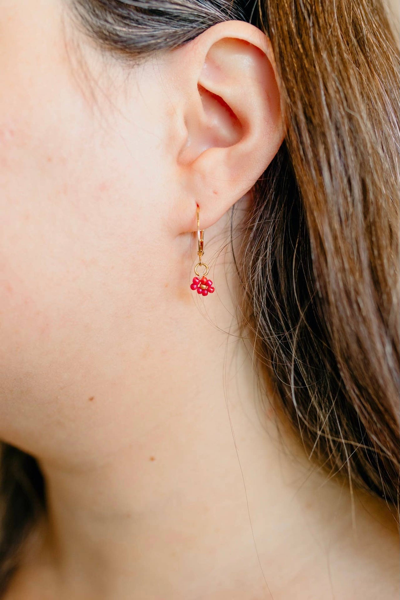 Dainty Daisy Hoop Earrings