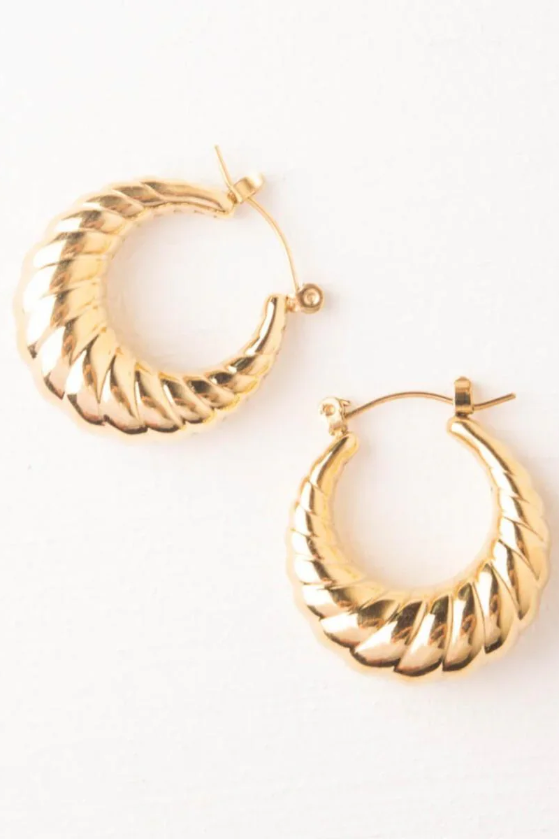 Esther Hoops