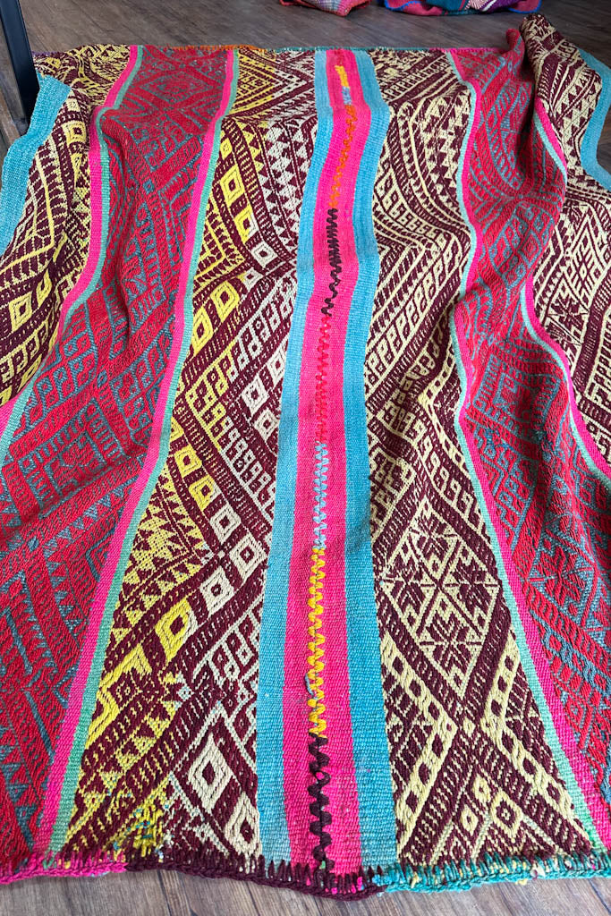 Las Mantas - Peruvian blanket/rug/throw!