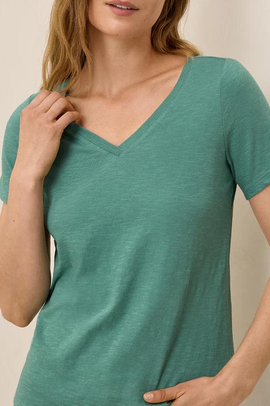 Featherweight Slub V-Neck Tees