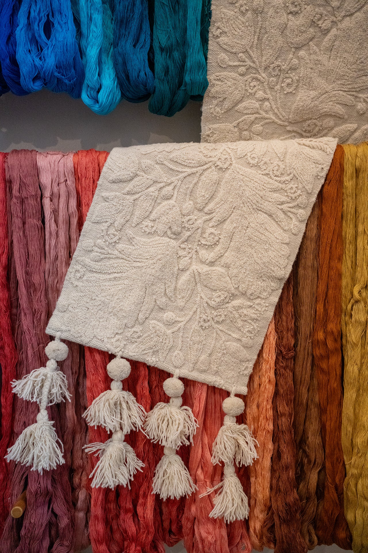 Blanco Wall Hanging / Table Runner